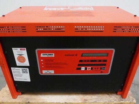 intronic B EU E 24V/50A 3