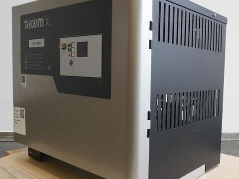 TriCOM XL E 24 V 80 A 1
