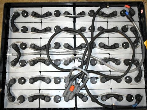 48 Volt 5 PzS 775 Ah 3