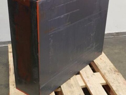 24 Volt 3 PzS 375 Ah 2