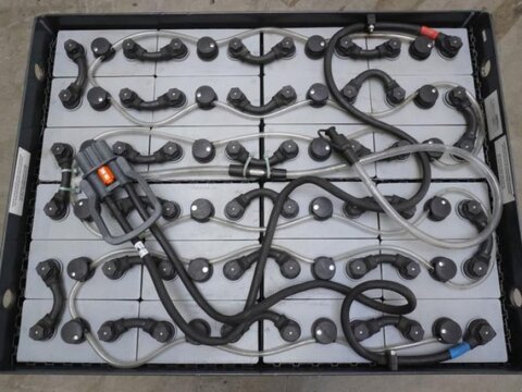 48 Volt 5 PzS 625 Ah 3