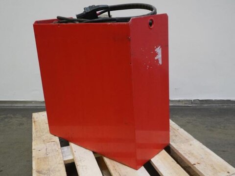 24 Volt 2 PzS 375 Ah 3