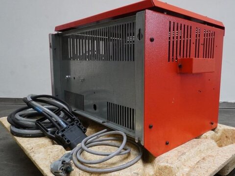 Intronic B EU E 24V/80A 2