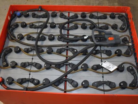 48 Volt 5 PzS 775 Ah 3