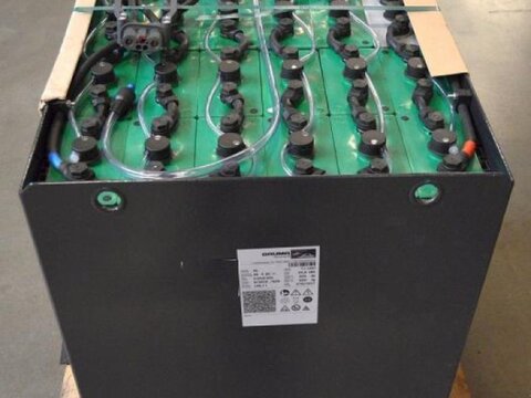 48 Volt 5 PzS 625 Ah 3