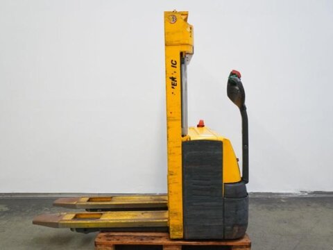 Jungheinrich EJC112 3