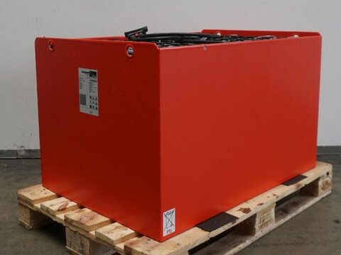 Sonstige 80 Volt 4 PzS 500 Ah