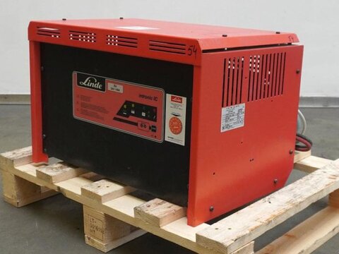 Sonstige Intronic IC 24V/60A EUW