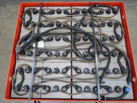 48 Volt 6 PzS 750 Ah 3