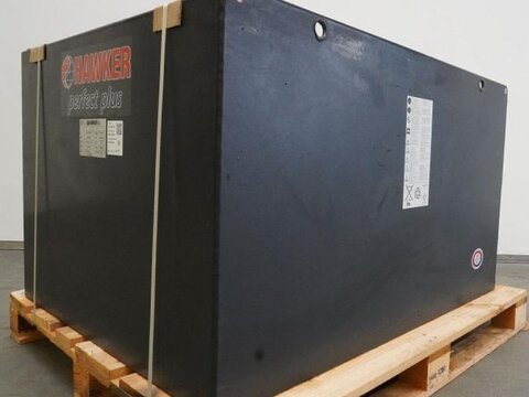 Sonstige 80 Volt 8 PzS 1240 Ah