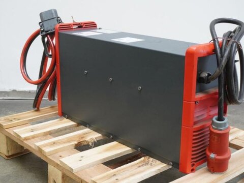 Selectiva 4120  48V/120A 2