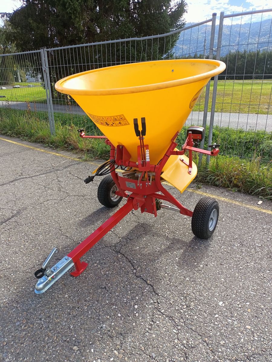 Salzstreuer, Splittstreuer, Sandstreuer 2