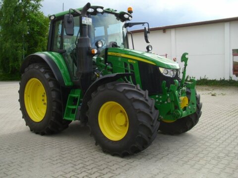 John Deere 6120M