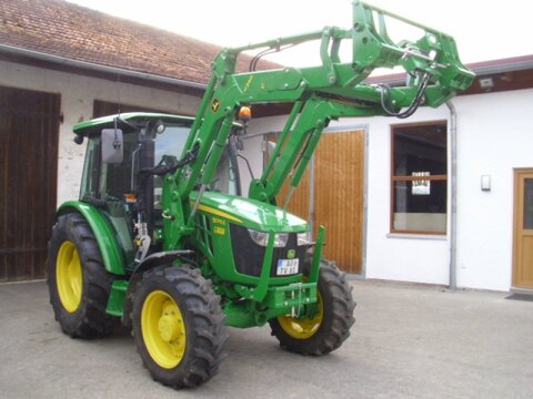 John Deere 5075 E 3