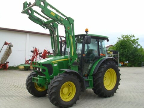 John Deere 5070 M