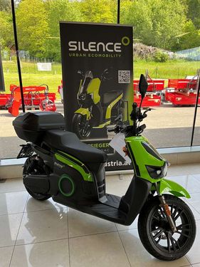 Sonstige Silence S02 HS Highspeed Motorrad
