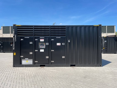 Cummins KTA38-G2 - 1100 kVA Generator 50/60Hz - DPX-1881
