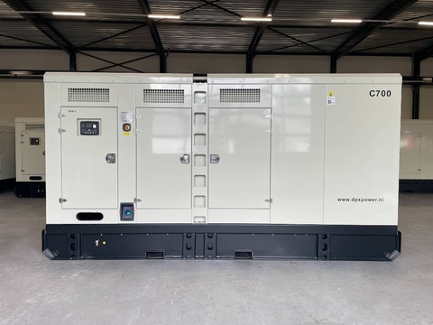 Cummins KTAA19-G6A - 700 kVA Generator - DPX-19848