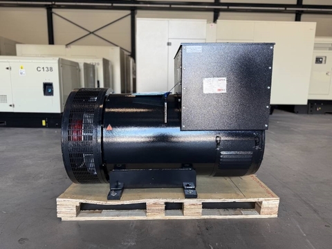 Sonstige DPX CJ544FS - 625 kVA Alternator - DPX-33913