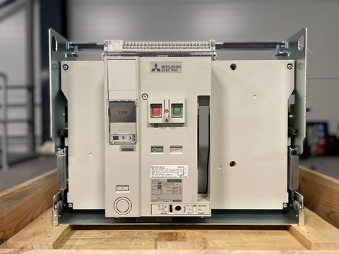 Mitsubishi Circuit breaker 3200A - AE3200-SW 4P - DPX-12648