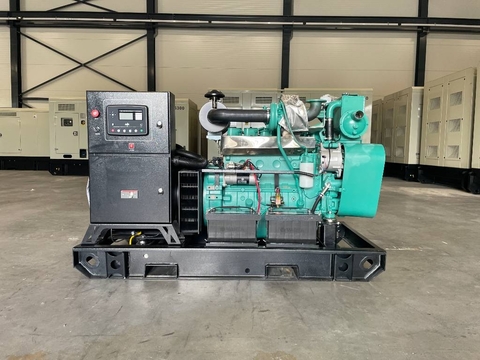Cummins 6BT5.9-GM83 - 100 kVA Marine Generator - DPX-197