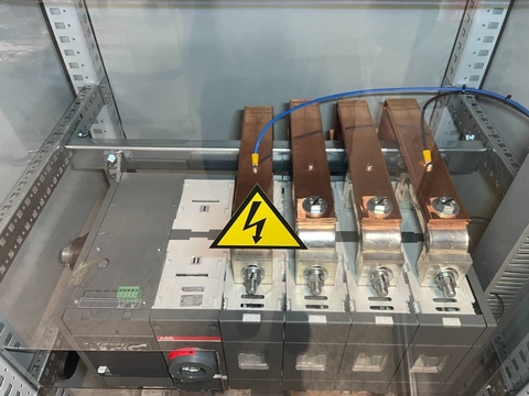 ATS Panel 1250A - Max 865 kVA - DPX-27510