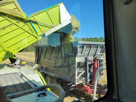 Claas Jaguar 900 Field Shuttle C 3