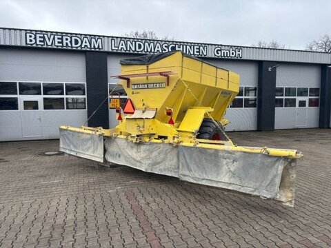 Unisin WR 6000 Kalkstrooier 2