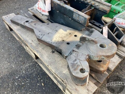 New Holland Trekhaakframe en trekhaken 2