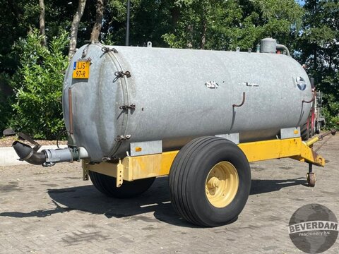 Schuitemaker 6800l watertank 3