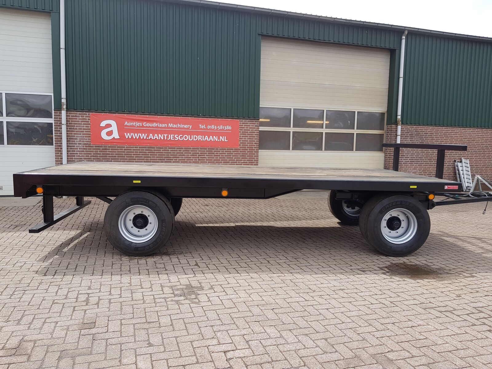 Nieuwe 15 tons balenwagen 3
