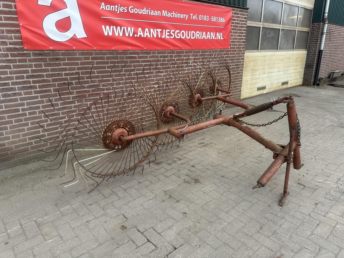 4 bords gedragen acrobaat - Gebruikt 3