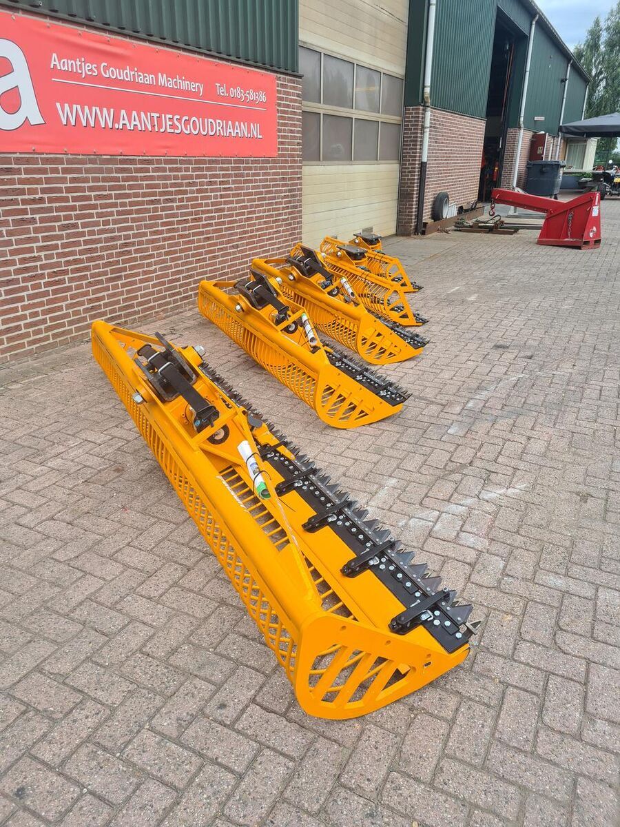 Grote vooraad maaikorfen 3