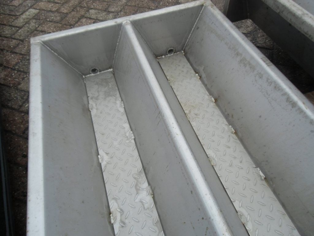 nr. 3060 RVS doorloopbakken 2