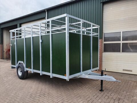 Sonstige Veewagen voor 6 a 7 koeien
