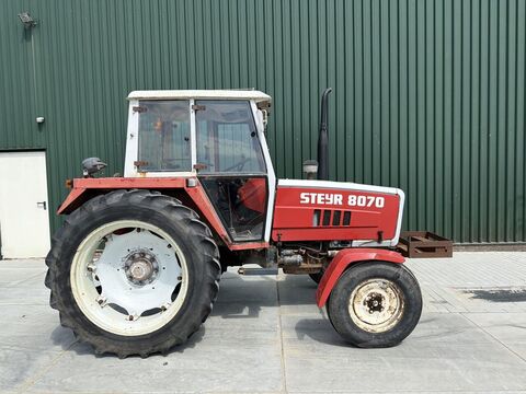 Steyr 8070