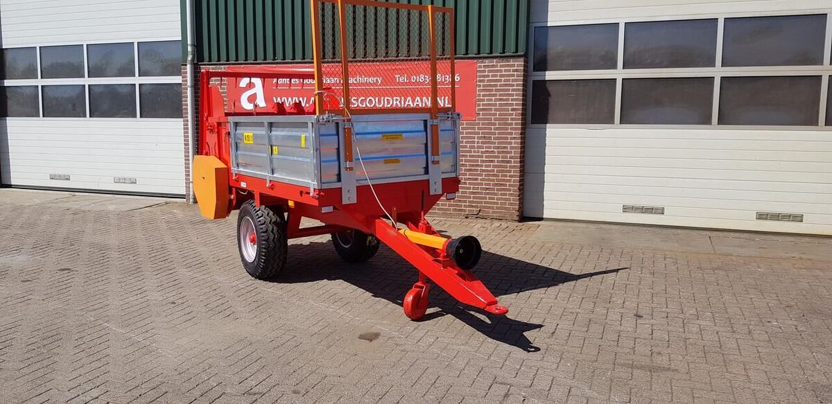 meststrooier 2.5T - Nieuw 2