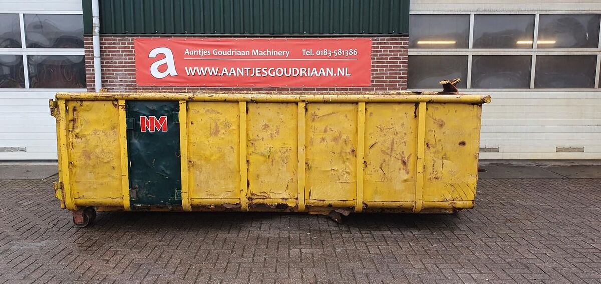 Haakarm container 1