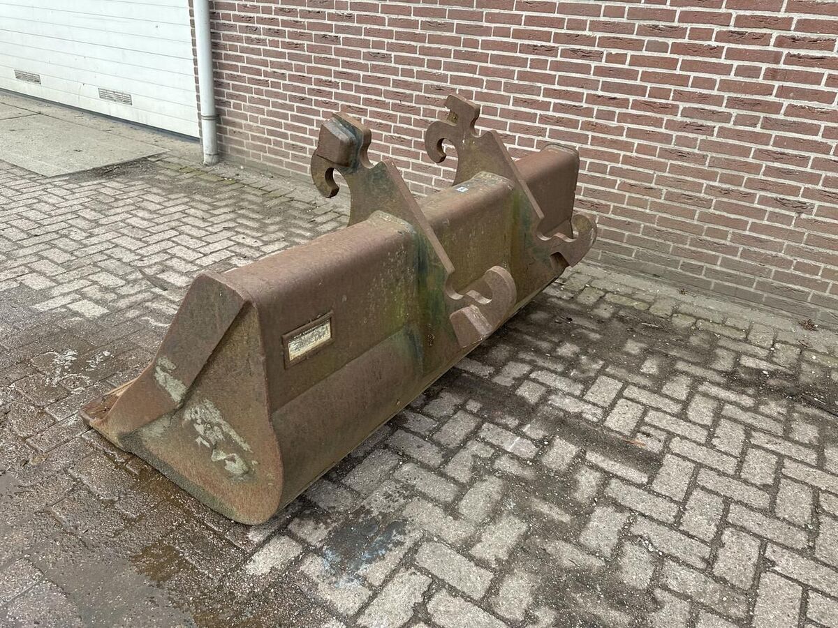 Slotenbak CW 30 omkeerbaar - Gebruikt 2