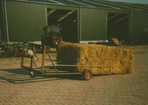 Sonstige Balen-opsleep transporter