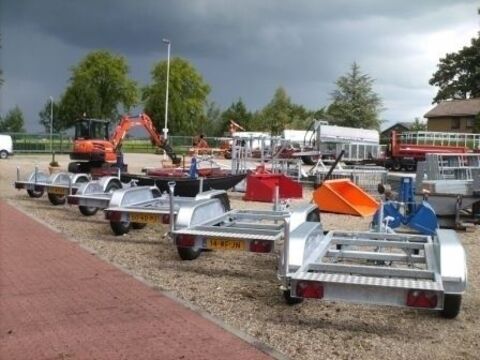 Aanhangers tank of aggregaat opbouw 2