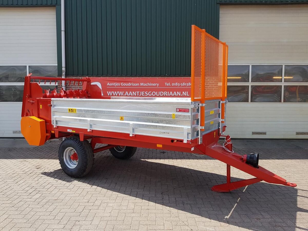 Meststrooier 5T - Nieuw 1