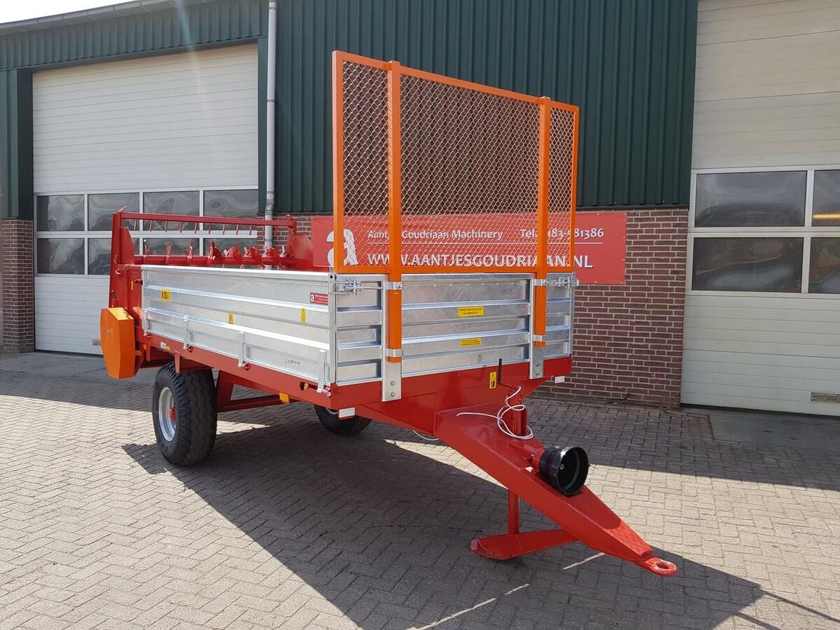 Meststrooier 5T - Nieuw 2
