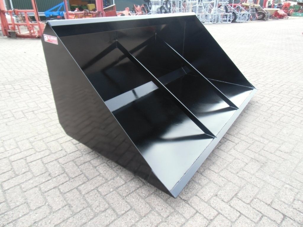 Voorlader en shovel bakken 3