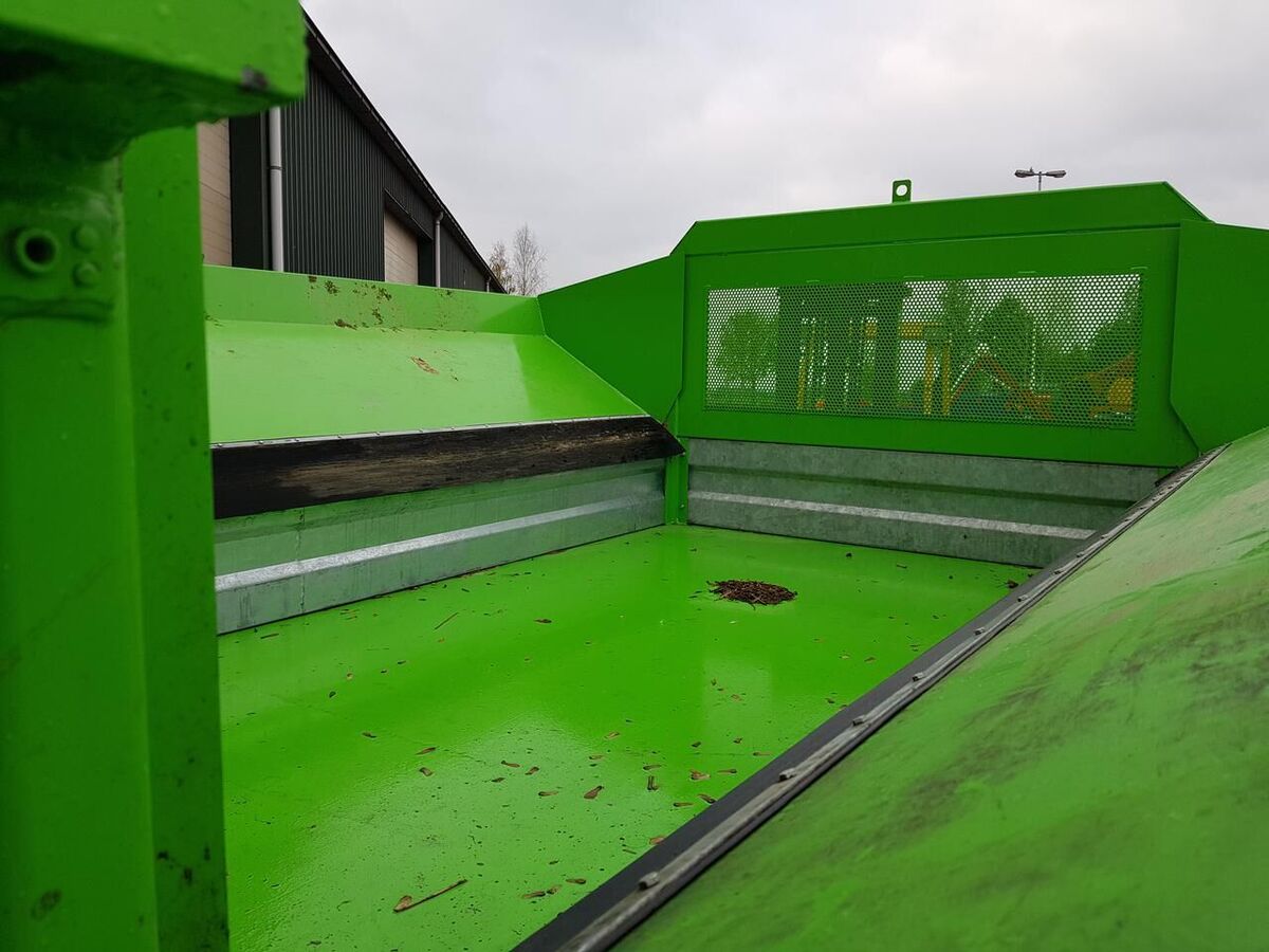 AGOMAC slootvuilkipper 3