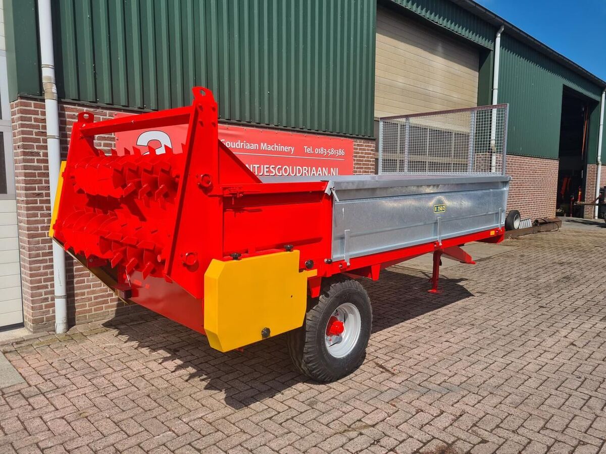 Meststrooier - Nieuw 3