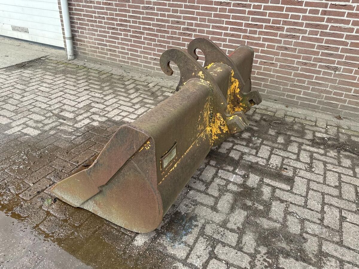 Slotenbak CW 30 - Gebruikt 2