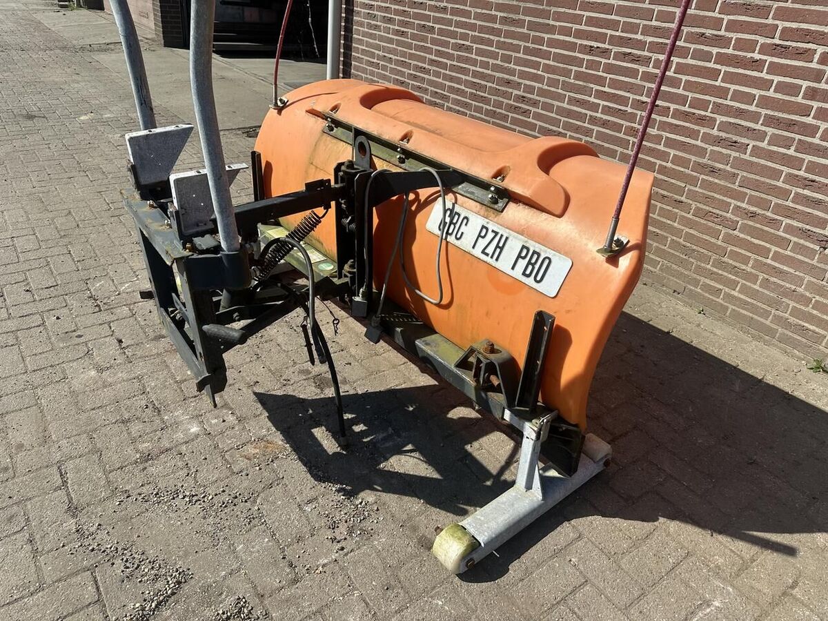 Sneeuwschuif - Gebruikt 3