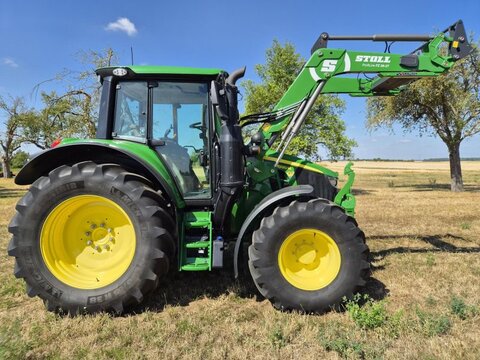 John Deere 6120M Stoll Frontlader a6