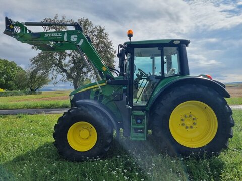 John Deere 6120M Frontlader a42 2